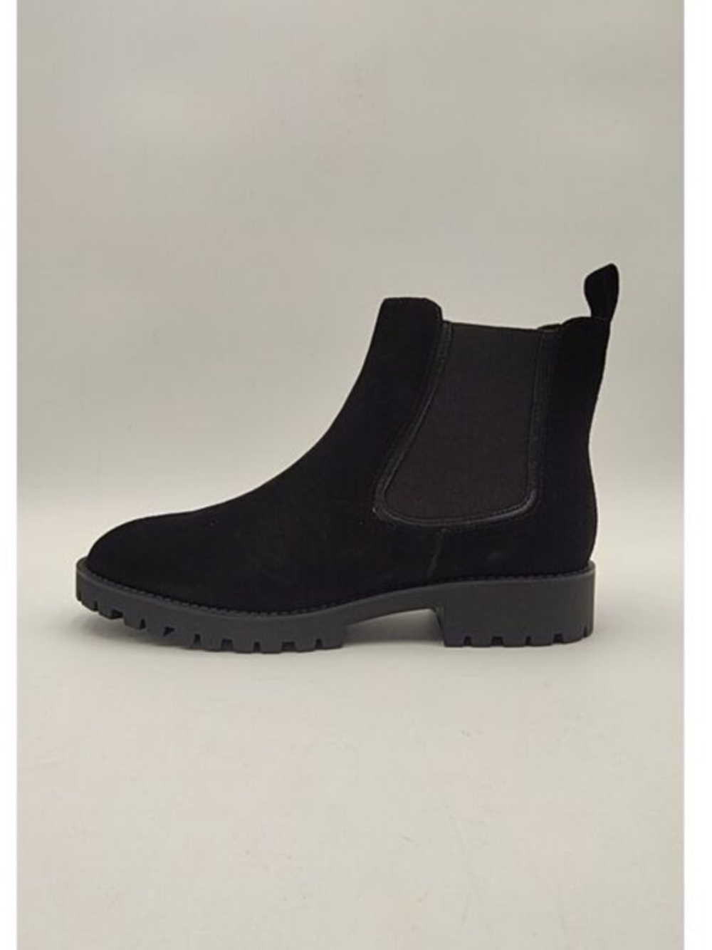NWT Quince Black Suede Chelsea Lug Sole Ankle Boots - Women Size 10 - Picture 8 of 10